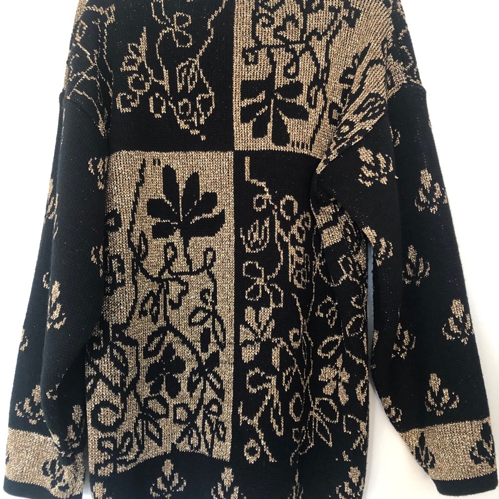 Sweater - Picture 2 of 2